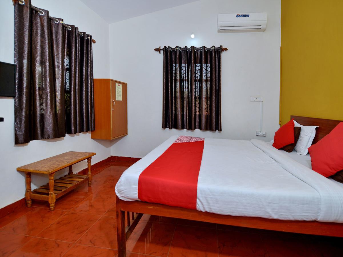 Oyo 10174 Kanta Guest House Baga Exterior photo